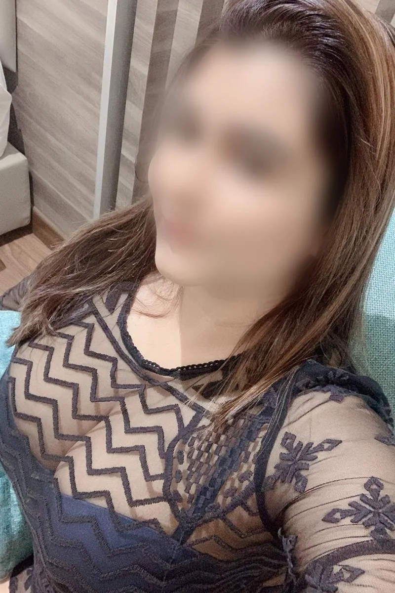 female Call Girls in Kochi