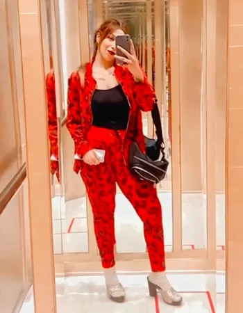 Call Girls service in Kochi